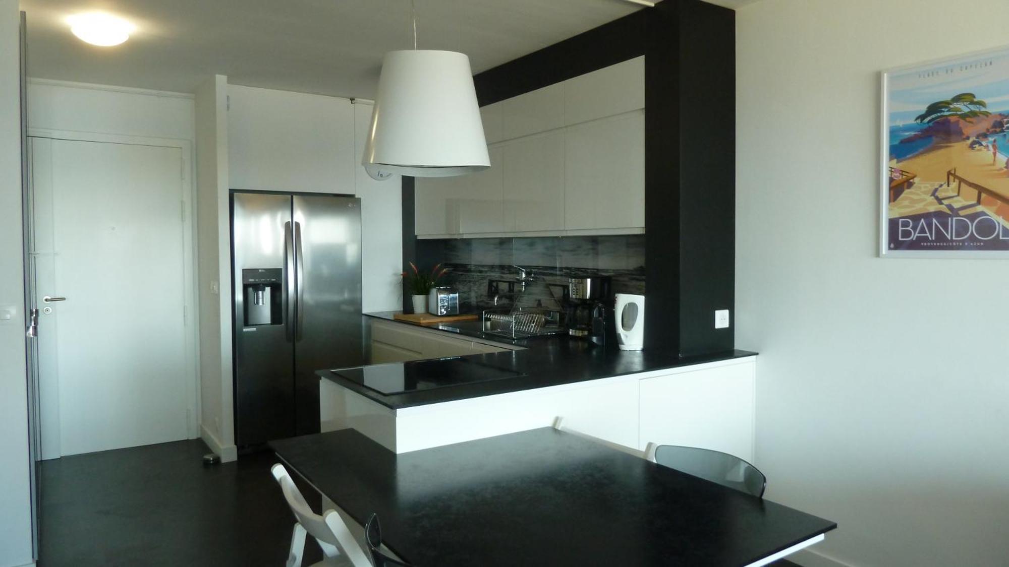 Front De Mer - Emplacement Prise - T2 Moderne Et Climatise - Tout A Pied Bandol Exterior photo